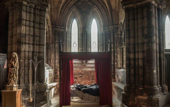 Intérieur de la cathédrale de Glasgow transformé en hôpital.