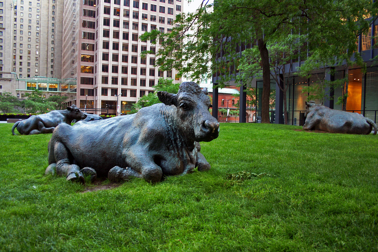 The Pasture est une des sculptures les plus connues de Joe Fafard.