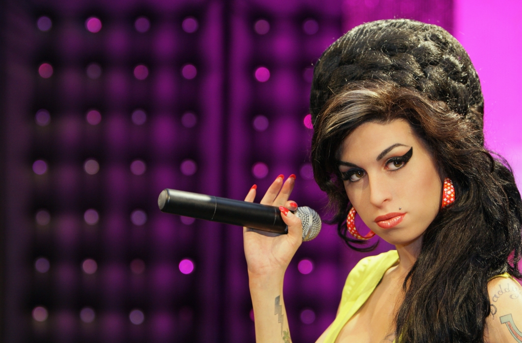 Amy Winehouse en 8 temps